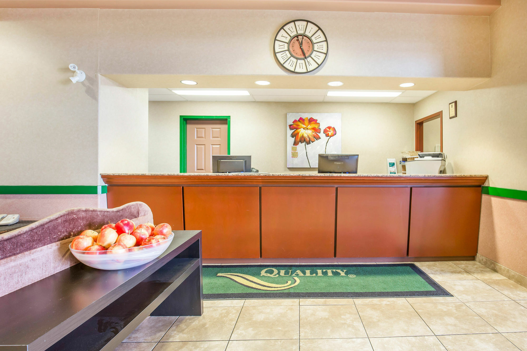Quality Inn & Suites Lethbridge Exterior foto